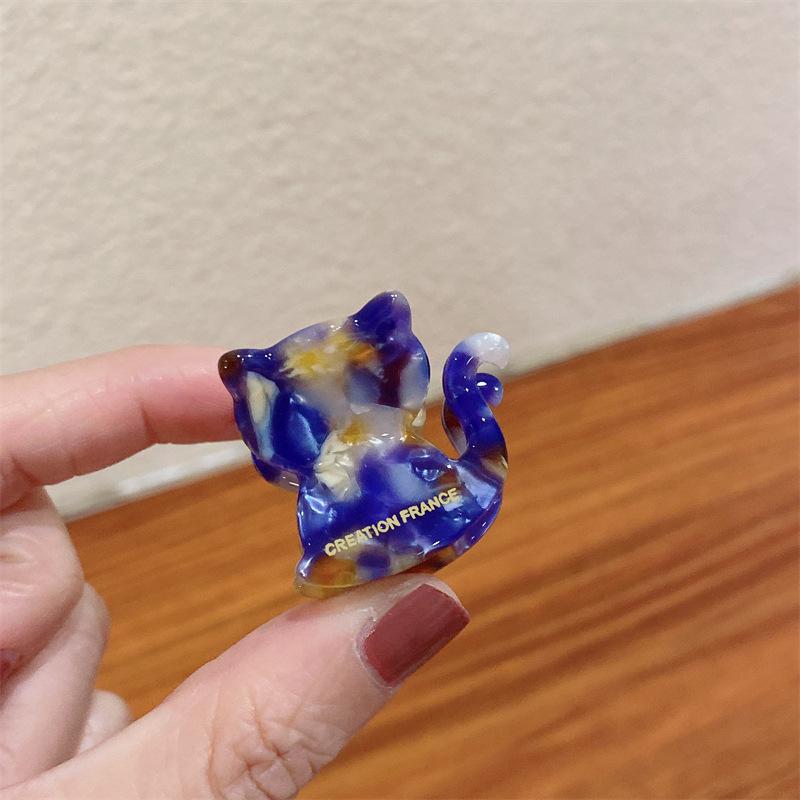 

Premium France Quality Gold Mark Cat Mini Claw Hair Clip For Stylish Everyday Looks Starry Blue