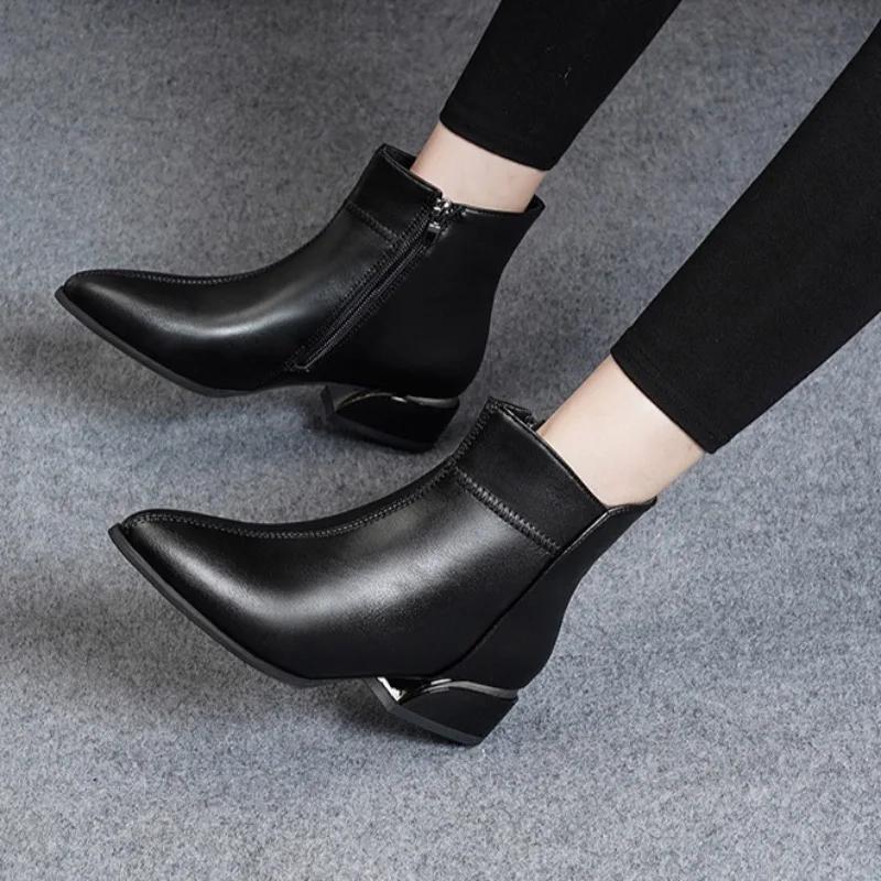 2025 New Women's Boots Fashion Casual Leather Boots Pointed Toe Office Formal Shoes for Women Zipper Ankle Boots Botas De Mujer