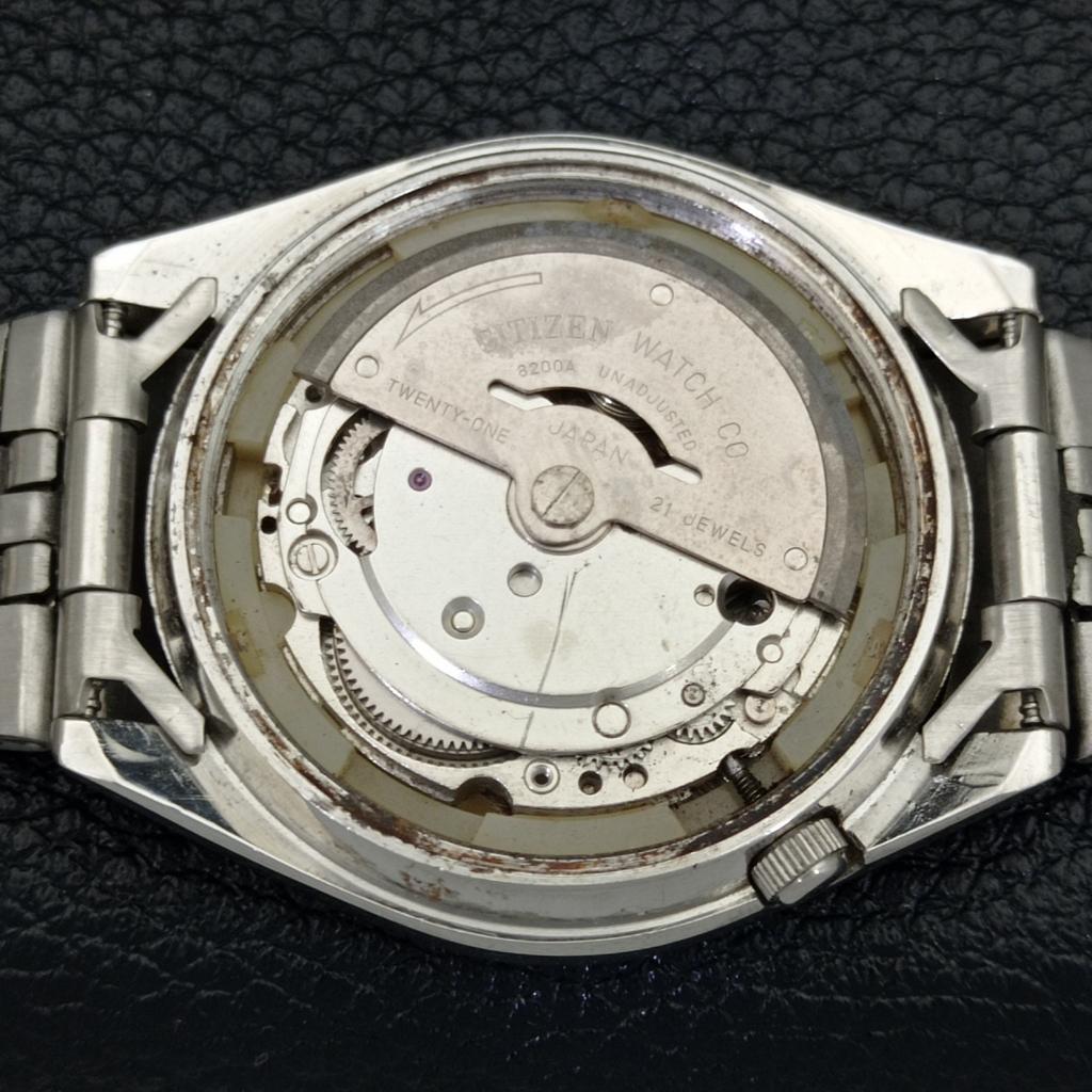 JAPAN MENS GENUINE VINTAGE CITIZEN AUTOMATIC 8200 SILVER DIAL WATCH A500279-2 R151b-a500279