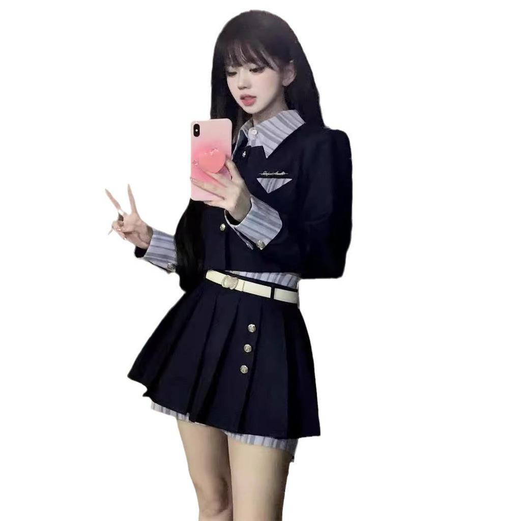 Navy Preppy Style Two-Piece Top: Slimming Long Sleeve Black Set for Women - Autumn/Winter Hot Girl Edit