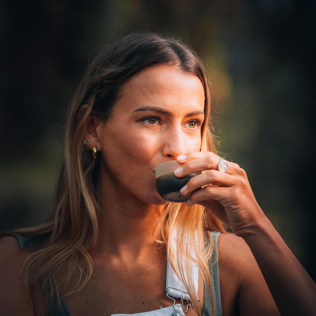 WACACO Minipresso GR2 Manual Espresso Machine for Compatible Coffee Portable Coffee Machine with 18 Bar Manual Operation Push-Button Powders,