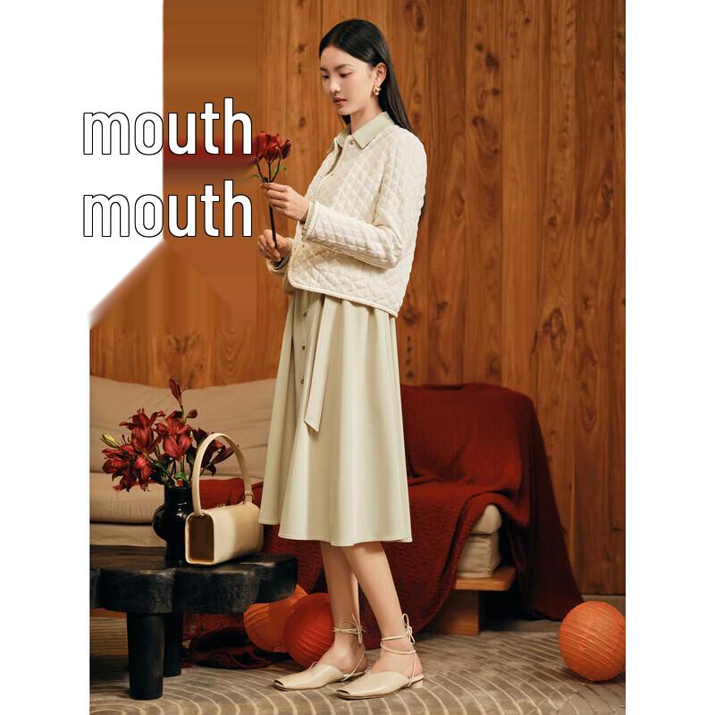 

Women s Quilted H-Line Down Jacket with Button Detail M