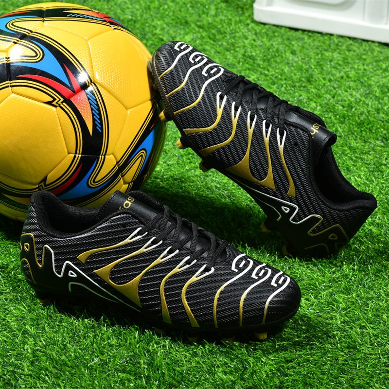 Nové pánské fotbalové boty TF Broken Nails pro sportovní trénink a soutěže.