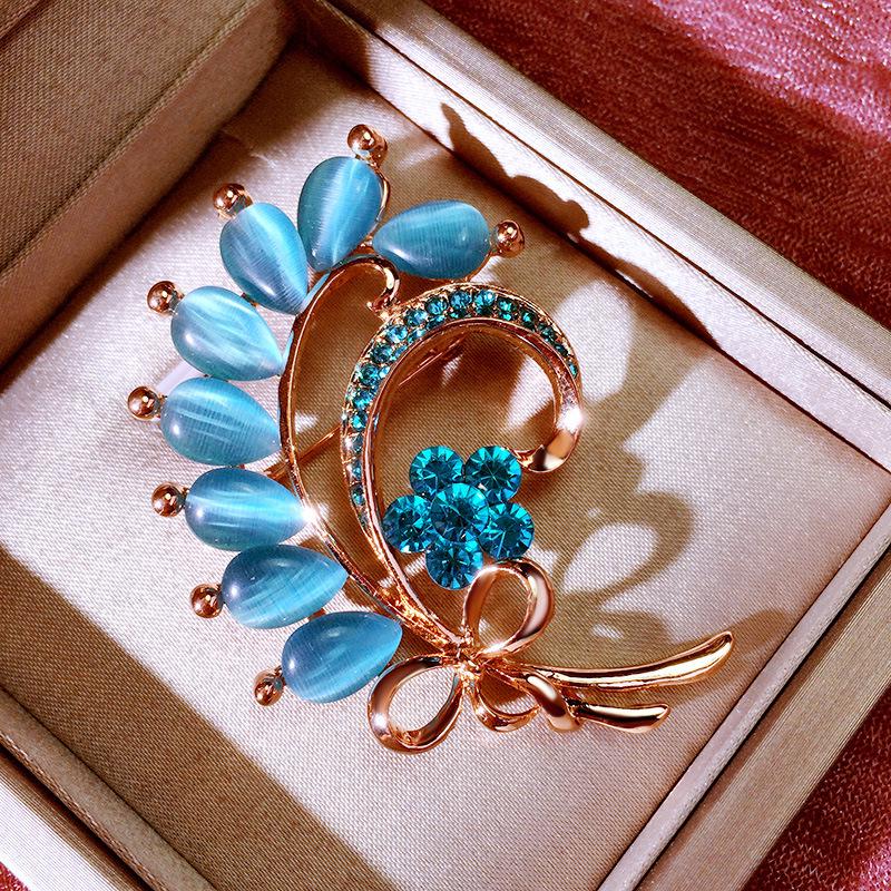 Bo Xin Yun Rhinestone Bow  Cat s Eye Leaf Pin Brooch - Fashion Outerwear Accessory