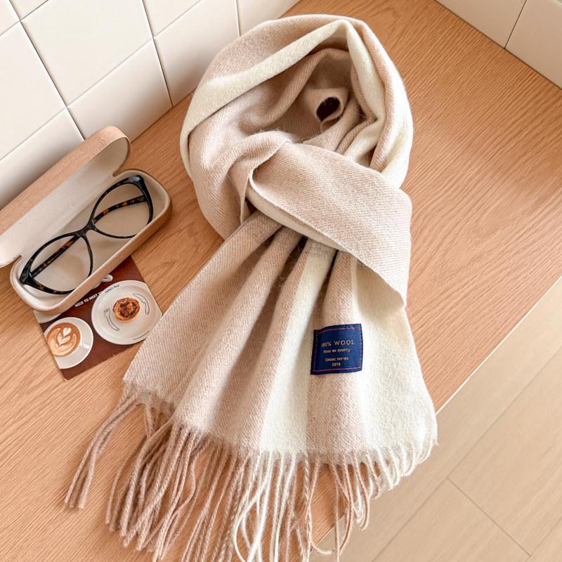 111% pure blue-gray plaid scarf for men and women, winter knitted to keep warm, high-end temperament plaid scarf