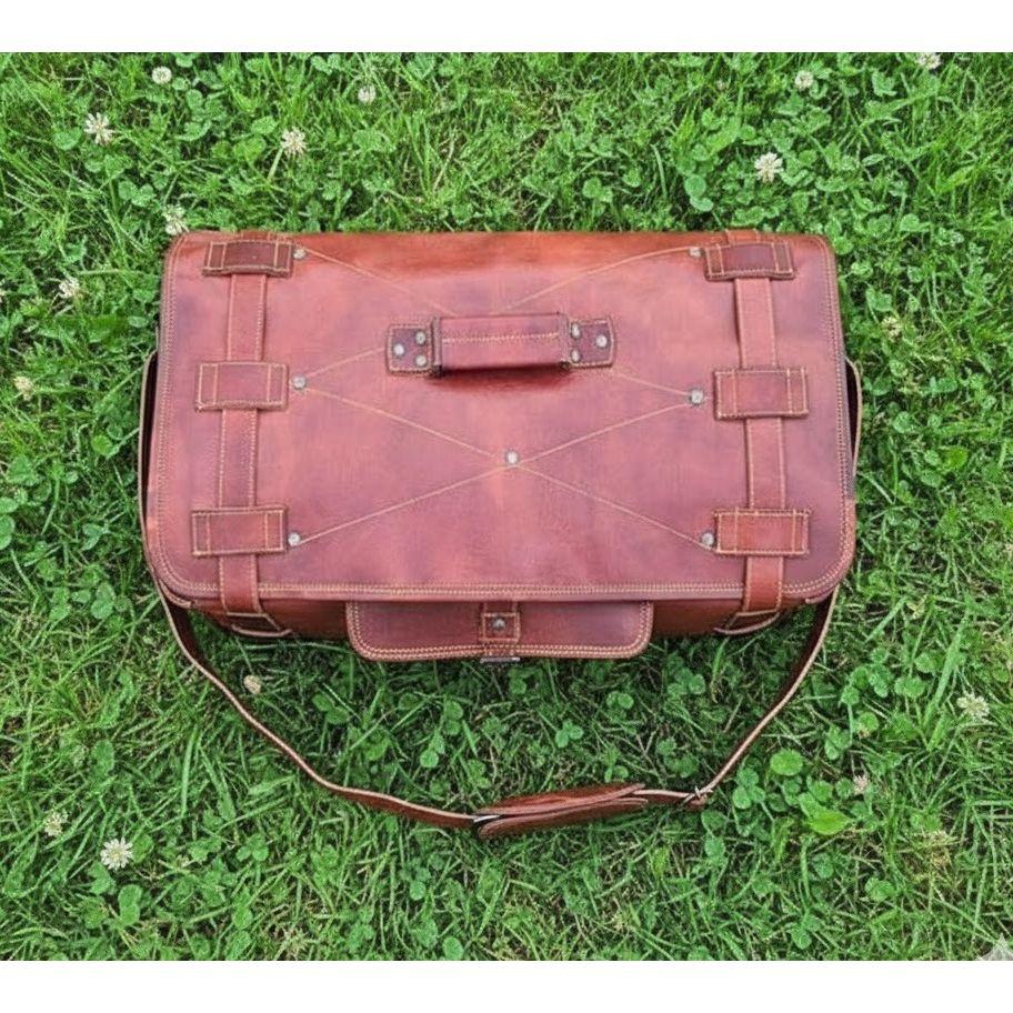 Leather Duffle Bag, Handmade Leather Weekender, Gym Bag Men, Vacation Duffel Bag, Travel Bag, Overnight Bag, Leather Flap Holdall