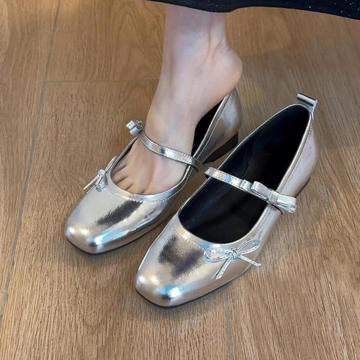 

Soft leather version~ French square head patent leather one-word buckle Mary Jane shoes women s sweet versatile bow flat-bottomed small single shoes 39