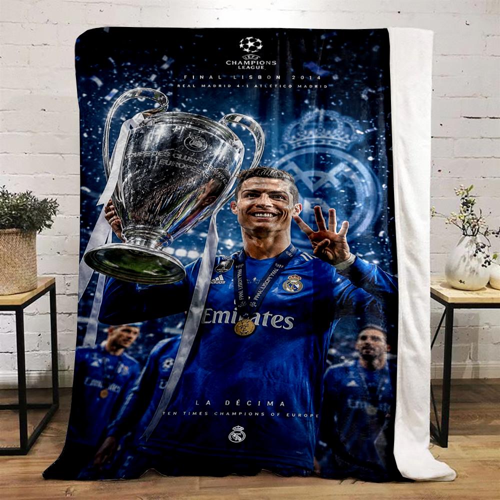 Real Madrid Player Celebrates UCL Victory 2014. Flannel Blanket for Bedroom, Living Room, Sofa, and Nap