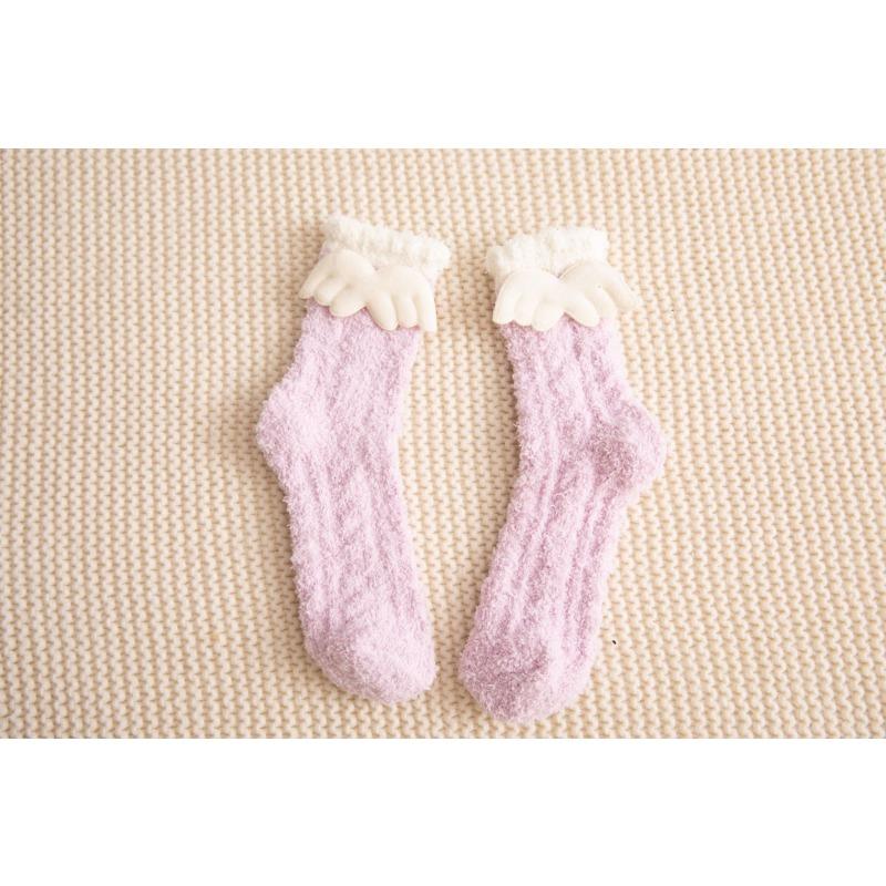 Women's Autumn and Winter Coral Fleece Postpartum Socks, Thickened Warm Mid-calf Socks, Versatile and Cute Sleeping Socks for Home Use