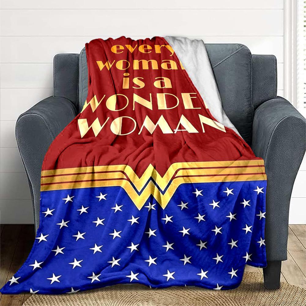 1pc Wonder Woman Flannel Throw Blanket Lightweight Soft Warm All Season Blanket for Sofa, Bed, Travel, Camping L1024199