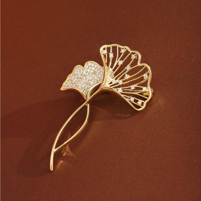 Exquisite Korean Ginkgo Leaf Brooch – Micro-Paved Luxury Accessory for Women