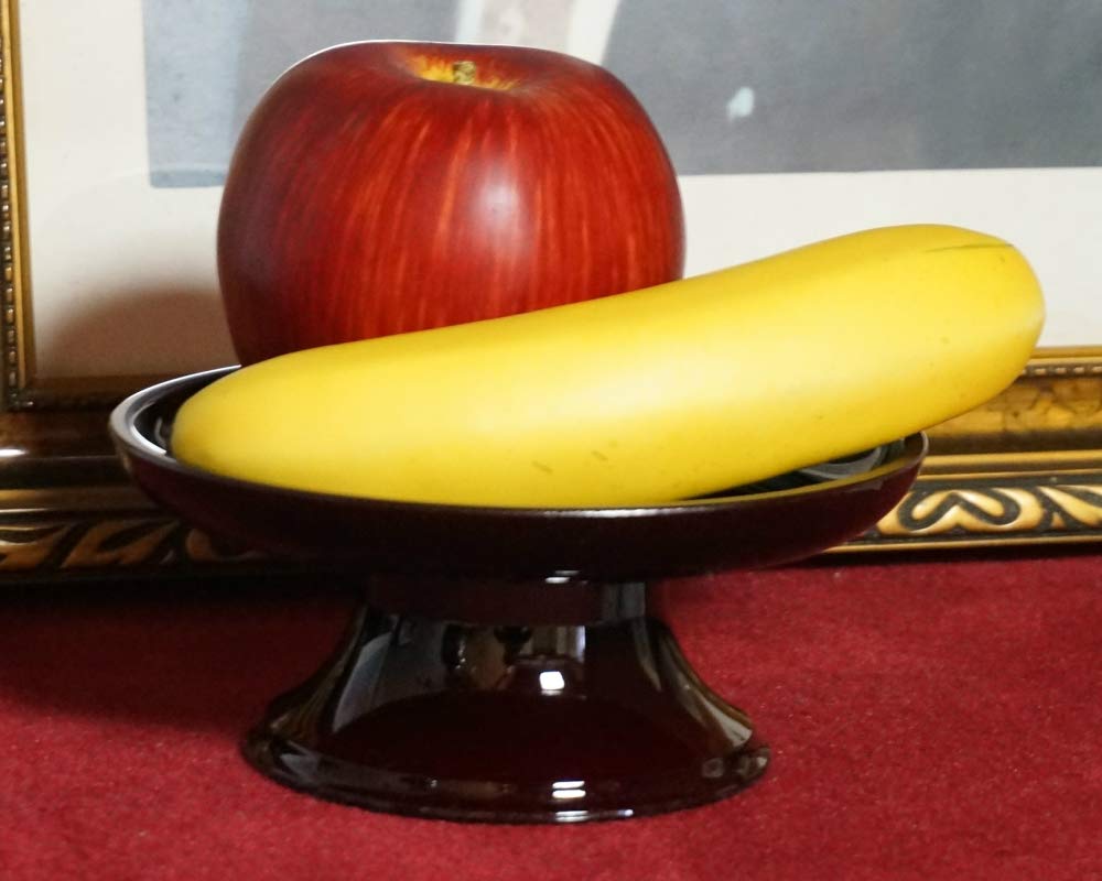 Round offering stand, 8.0 inches, made in Japan by Yamanaka Lacquerware. Compact, perfect for offerings, memorial services, and display. Modern