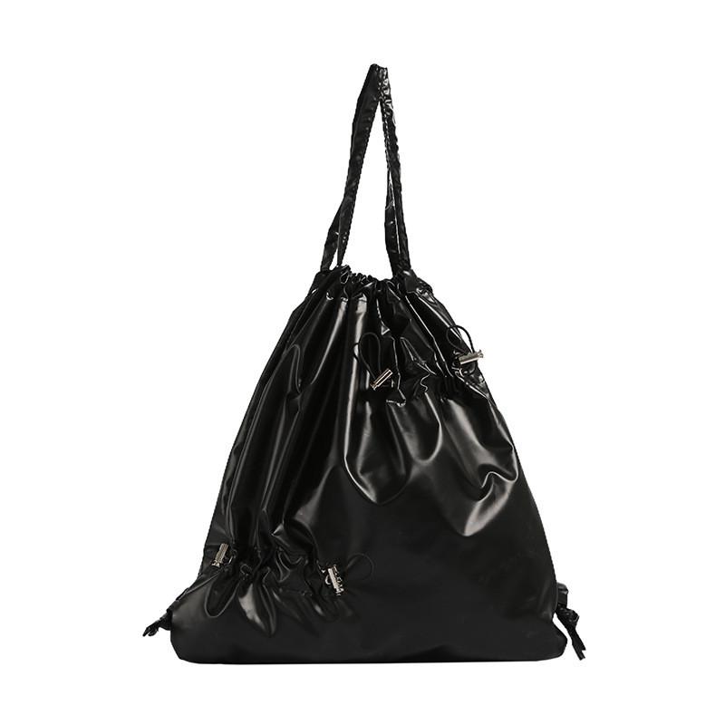 

Pu Satin Drawstring Ladies Bag With Drawstring Design For Daily Use чорний