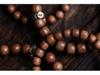 Authentisches indisches Sandelholz Tierkreiszeichen Buddhistische Gebetsperlen Armband