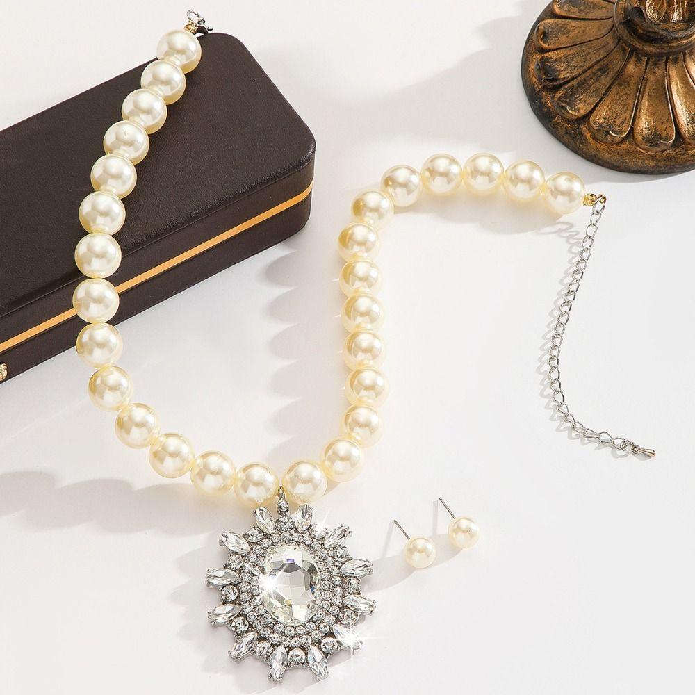 Luxury Necklace Earrings Set Rhinestone Inlaid Women Jewelry Set  Bridal