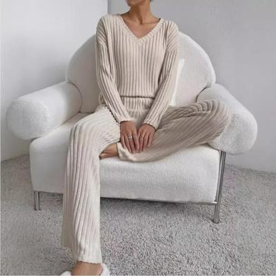 2024 European & American Cross-Border Autumn Style: Casual Straight Pants & Loose V-Neck Knitted Striped Suit