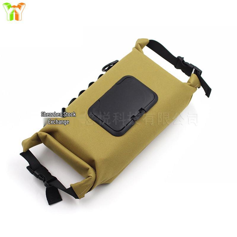 Camouflage Camping Tissue Box: In-Stock Hanging Wet Wipe Storage Bag for Outdoor Use