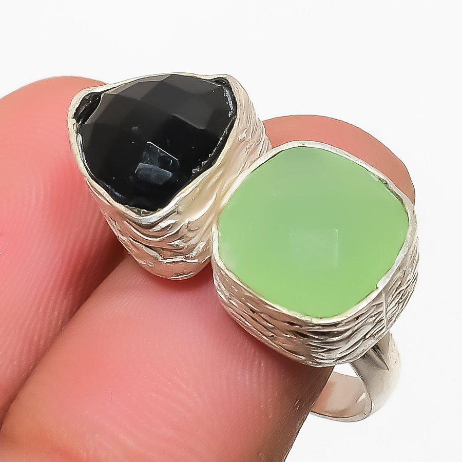 

Green Chalcedony Gemstone 925 Sterling Silver Jewelry Ring Size 6.5 GK-1235
