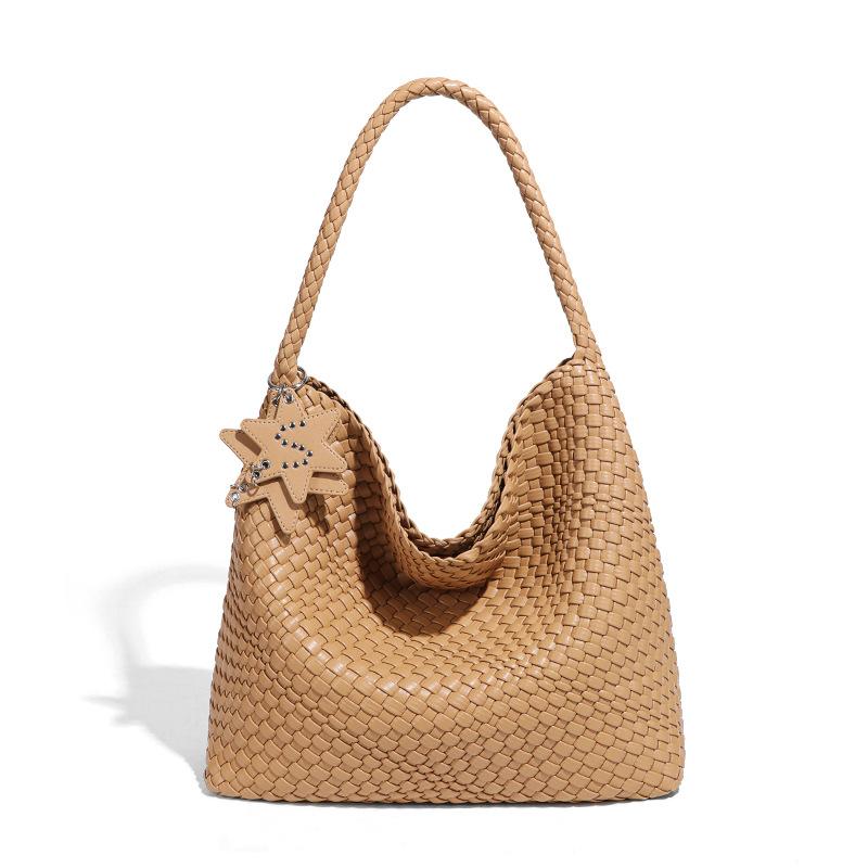 Korean Version of Large Capacity Quantum Mother Tote Bag, Hand Woven Bag, Commuting Underarm Shoulder Bag, Simple and Fashionable Handbag