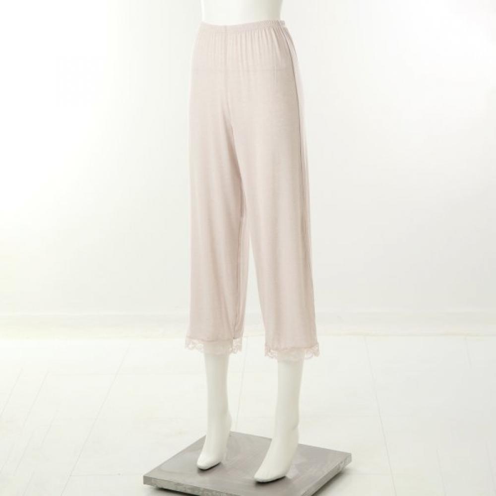 Wacoal Soft And Lightweight Cashmere Half Slip [whs1070l]