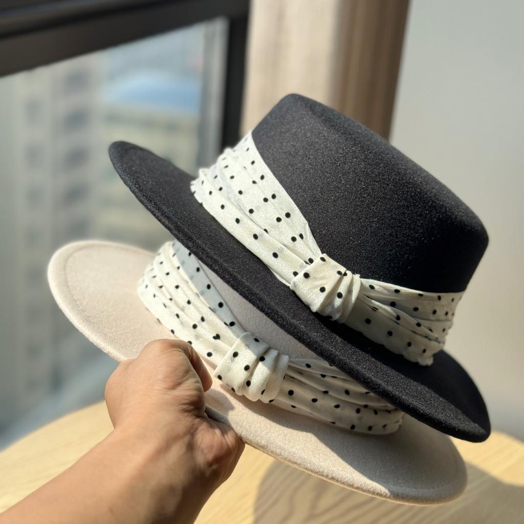 New Polka dot Elegant Flat top Hat for Autumn and Winter High Quality Gold Style Wool Top Hat Showing Face Small Warm Hat for Women