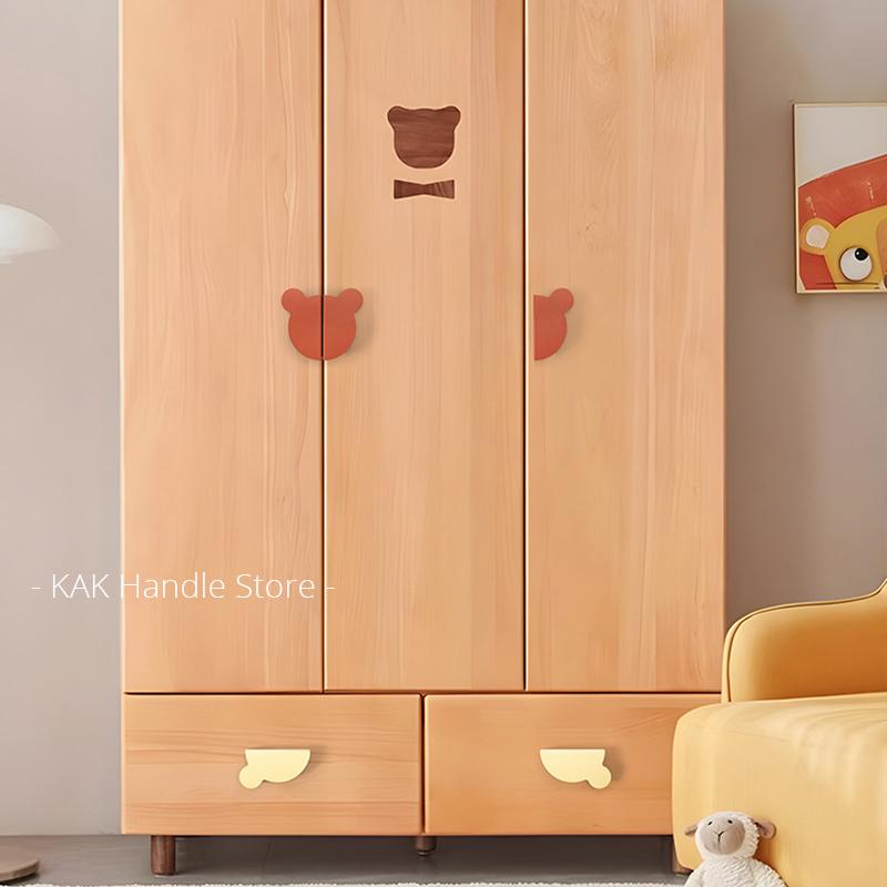 KAK 2 Pack Bear Head Furniture Handle for Kids Rooms Colorful Cabinet Handle and Drawer Knobs Decorative Door Hardware Fittings