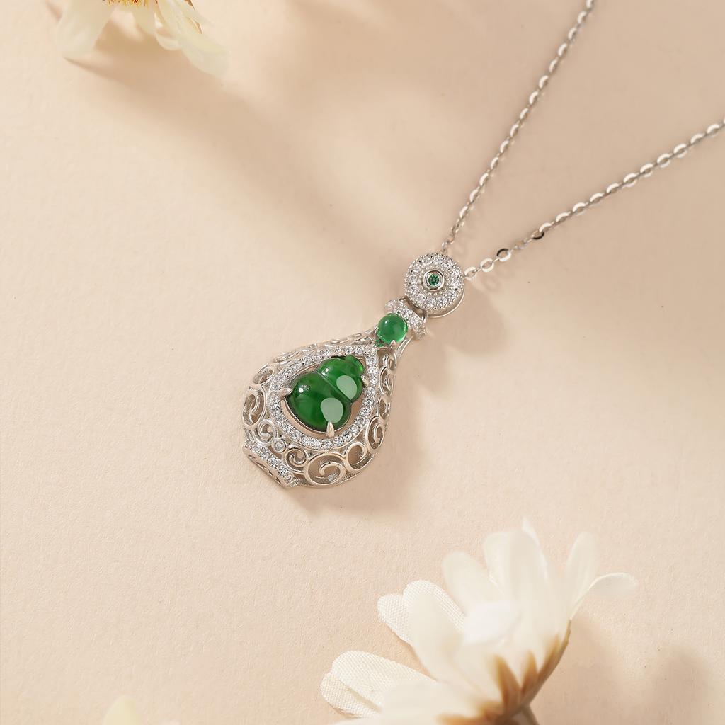 S925 silver inlaid natural jadeite gourd necklace retro high-end light luxury niche accessories women's daily jewelry gift