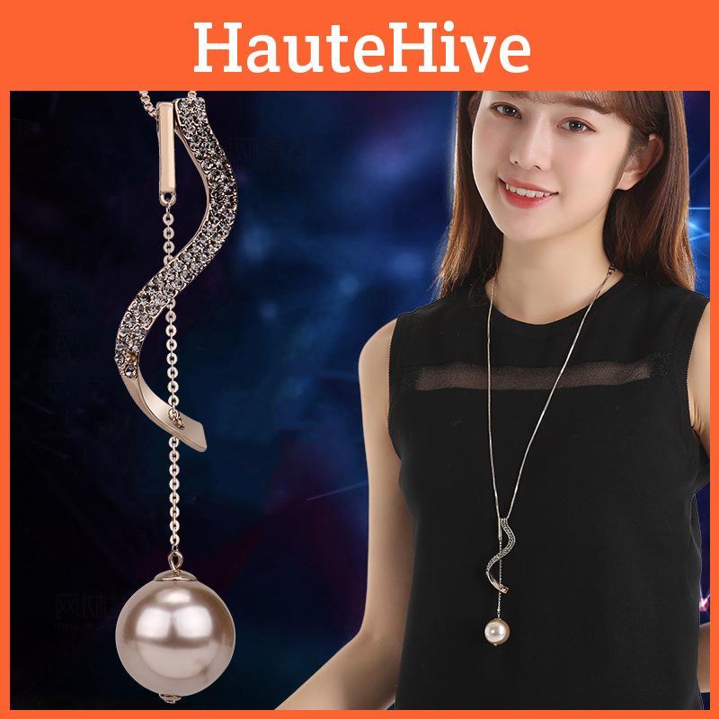 Elegant Alloy Pearl Sweater Necklace With Unique Geometric Design For Fashionable Women