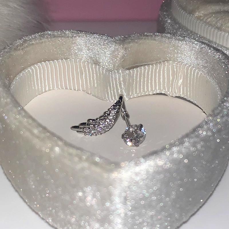 2Pcs Versatile Exquisite Shiny Wing Ear Bone Nail For Women  Personalized Piercing Earrings Jewelry Accessories Gifts