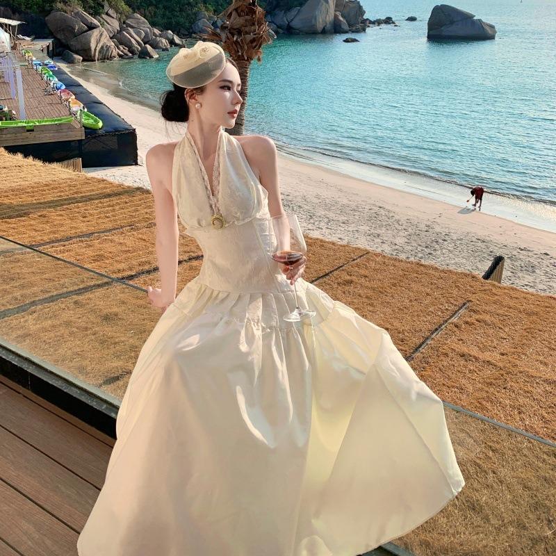 French Seaside Vacation Neck Apricot Dress Socialite Temperament Elegant Backless Strap Birthday Party Dress S