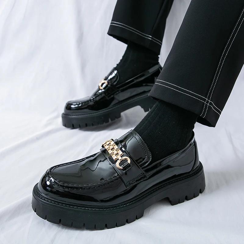 Men Shoes Loafers Fashion Casual Thick Sole Chain Decor Slip On Shoes