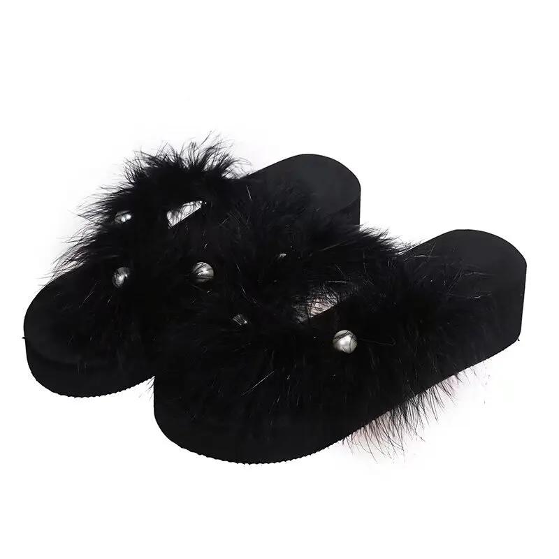 Fashion Outdoor Faux Fur Slippers Cool Slides Furry Sandals 2025 Women Sexy Fur Flip Flops Girl Platform Shoes Summer Thick Sole Shoes