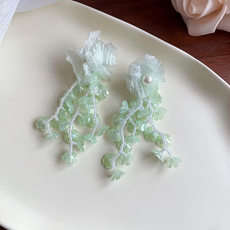 Small Fresh Grape Flower Fringed Earrings Korean Girl Heart Sweet Stud Earrings New Cute Versatile Earrings