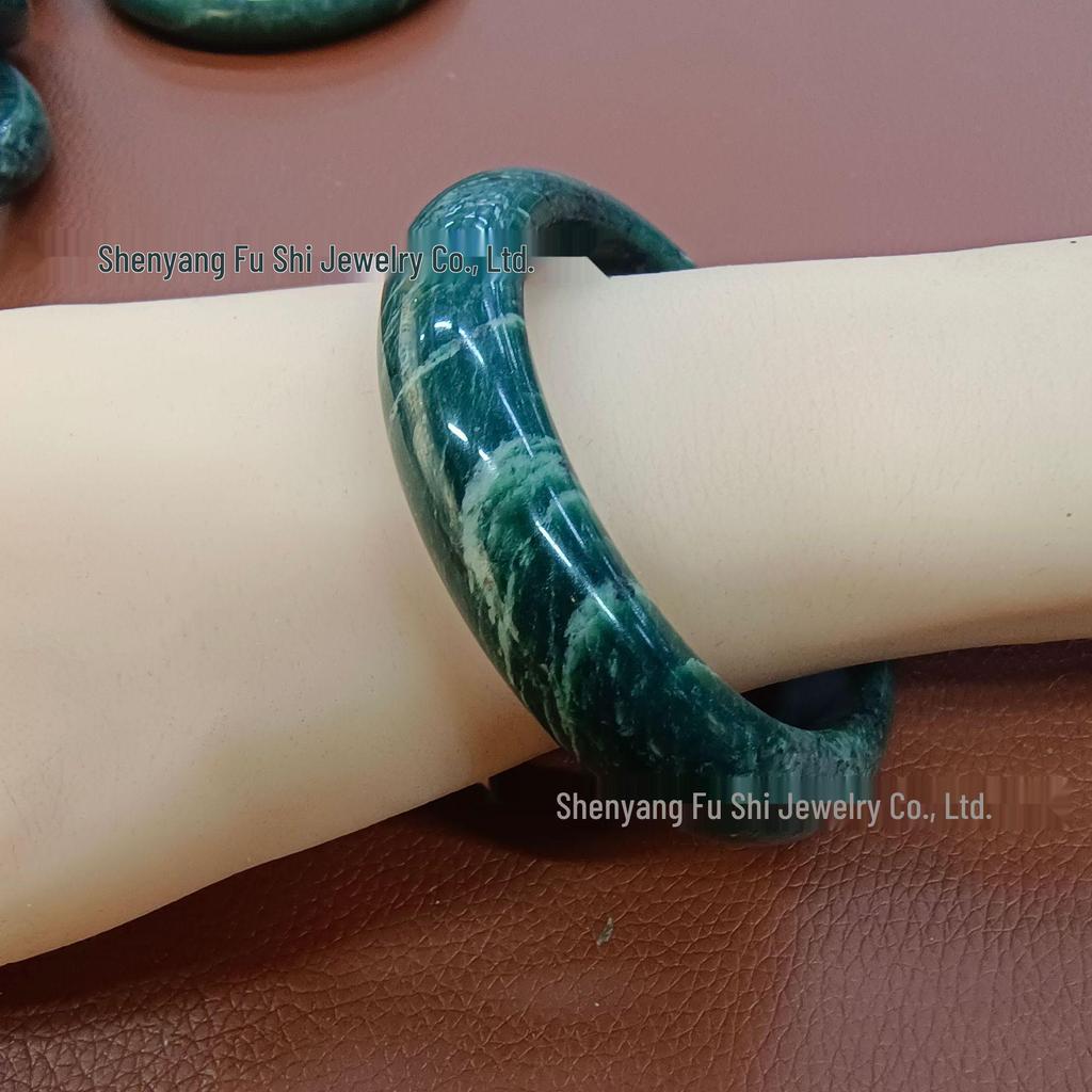 Bracciale in Giada Blu Profondo Xiuyan con Design a Fiore di Giada