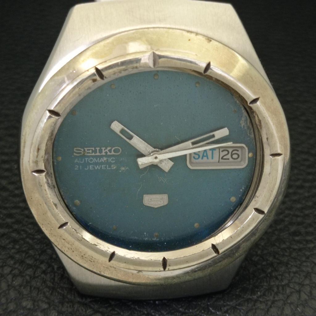 GENUINE VINTAGE SEIKO 5 JAPAN AUTOMATIC 7019A MENS ORIGINAL DIAL WATCH a702435-5