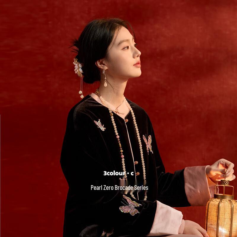 

SanCai Flying Flower & Butterfly Velvet Embroidered Heat-Retaining Cotton Jacket M