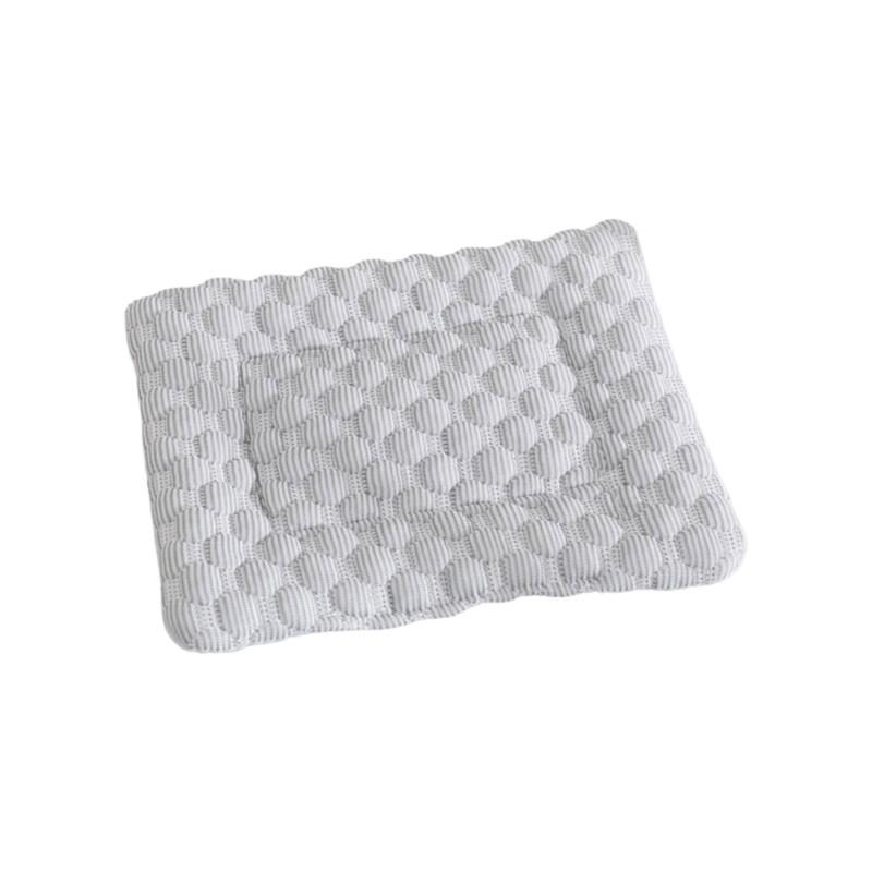 Small Animal Cooling Bed Mats With Antislip Base Multipurpose Hamster Cage Pad Ice Silk Fabric Easyly To Clean