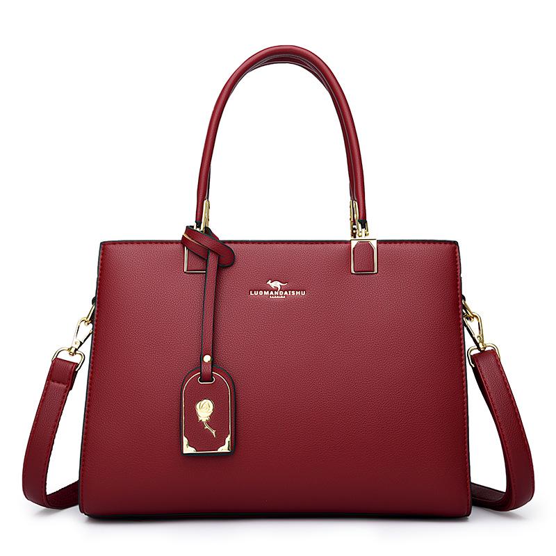2025 Women s High-Capacity Handbag: Versatile, High-End Crossbody for Commuting вино красного