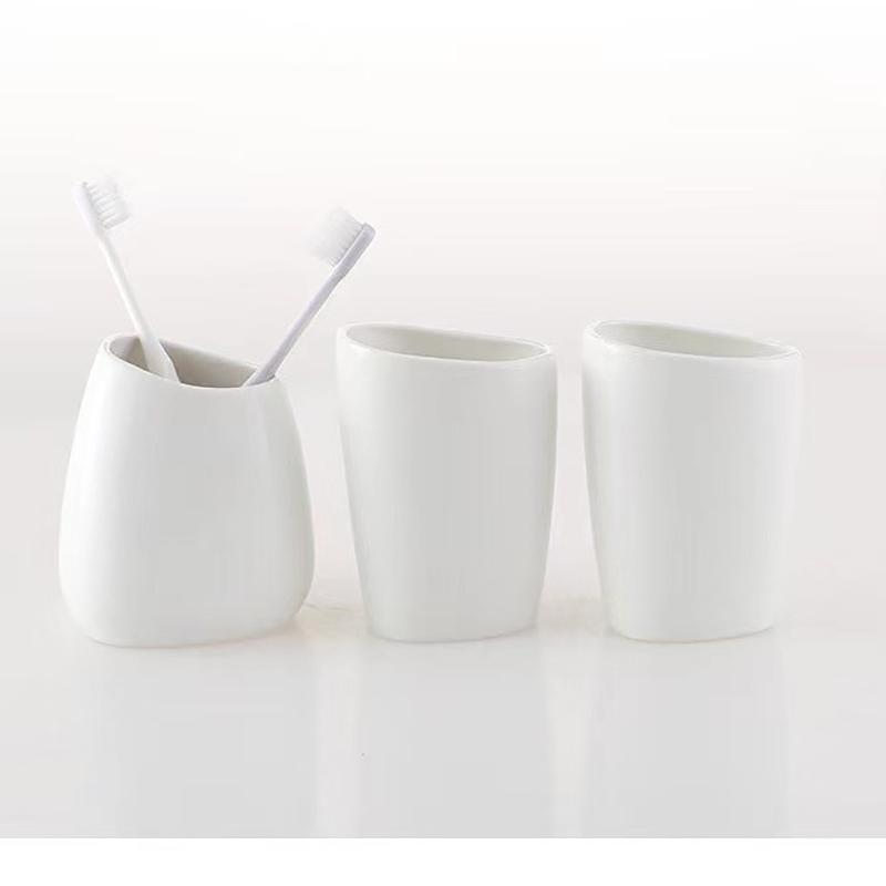 Minimalist Ceramic Bathroom Accessories Set Hand Sanitizer Bottle, Cup, Soap Dish Tray Household Soap Dispenser Lotion Bottle
