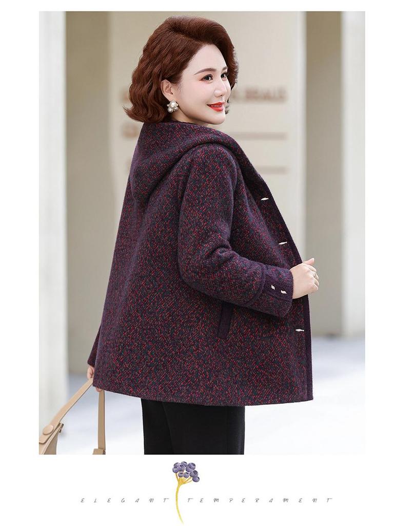 Plus Size Velvet Winter Coat for Middle-Aged Women - Long Sleeve Fashionable Loose Fit