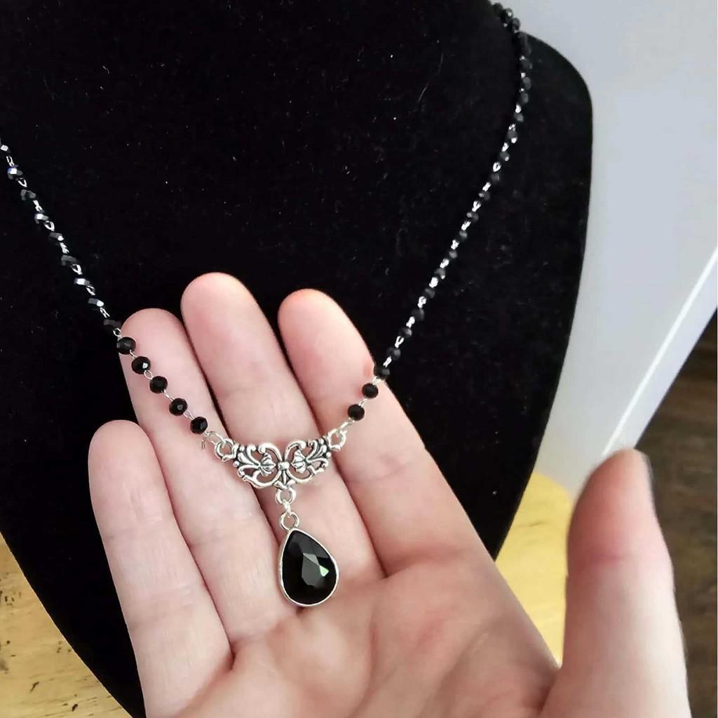Gothic Style Necklace With Waterdrop Pendant For Women Party Wear
