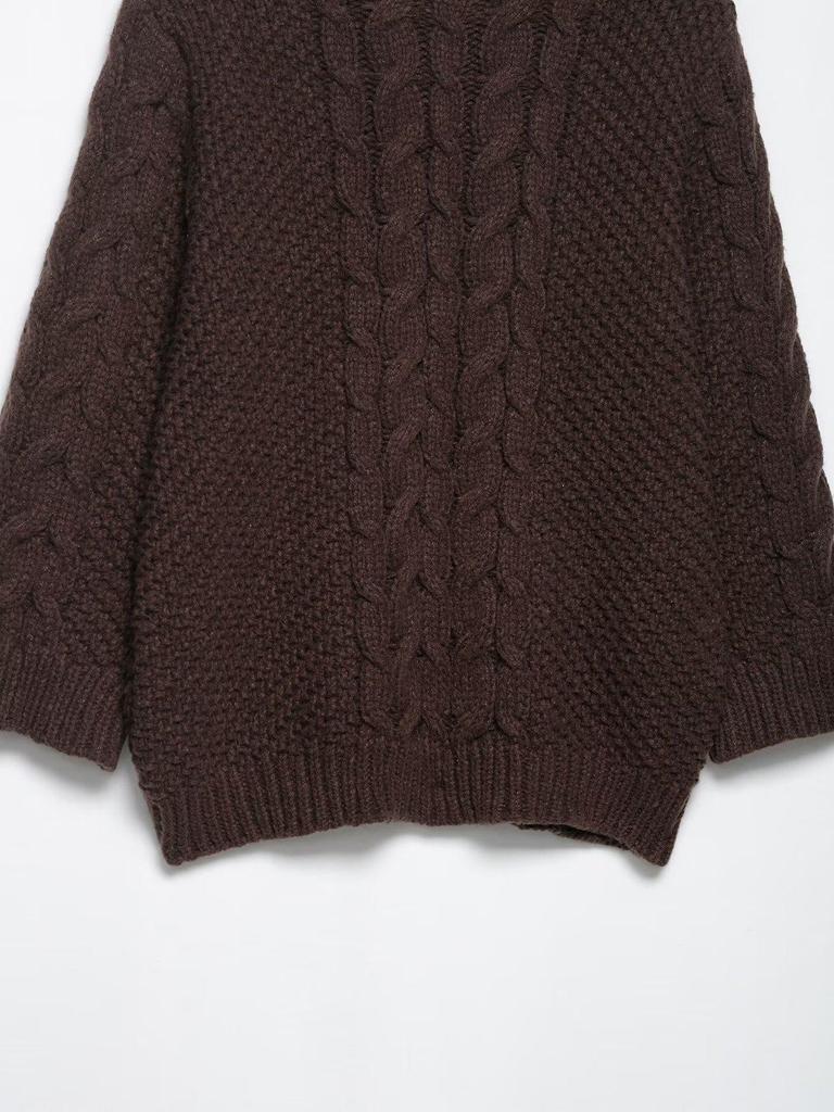 Retro European & American Style Cable Knit Sweater with Big Sleeves for Women