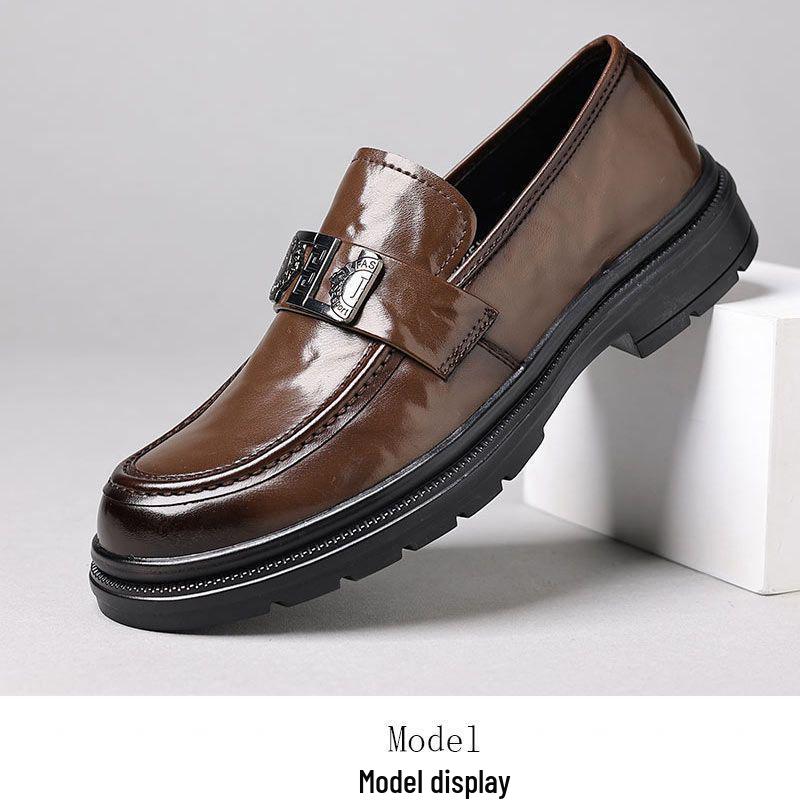 Herren Echt Rindsleder Atmungsaktive Slipper - Britischer Stil, Business Formal & Freizeit Slipper in Schwarz.