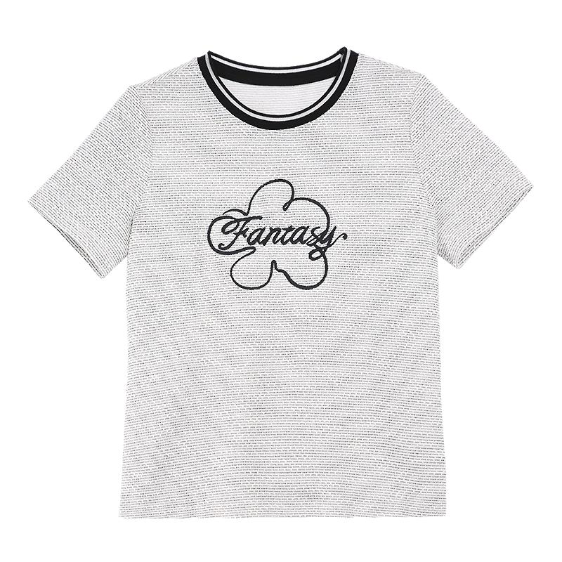 Betu Women s Embroidered Round Neck Short Sleeve T-Shirt XS