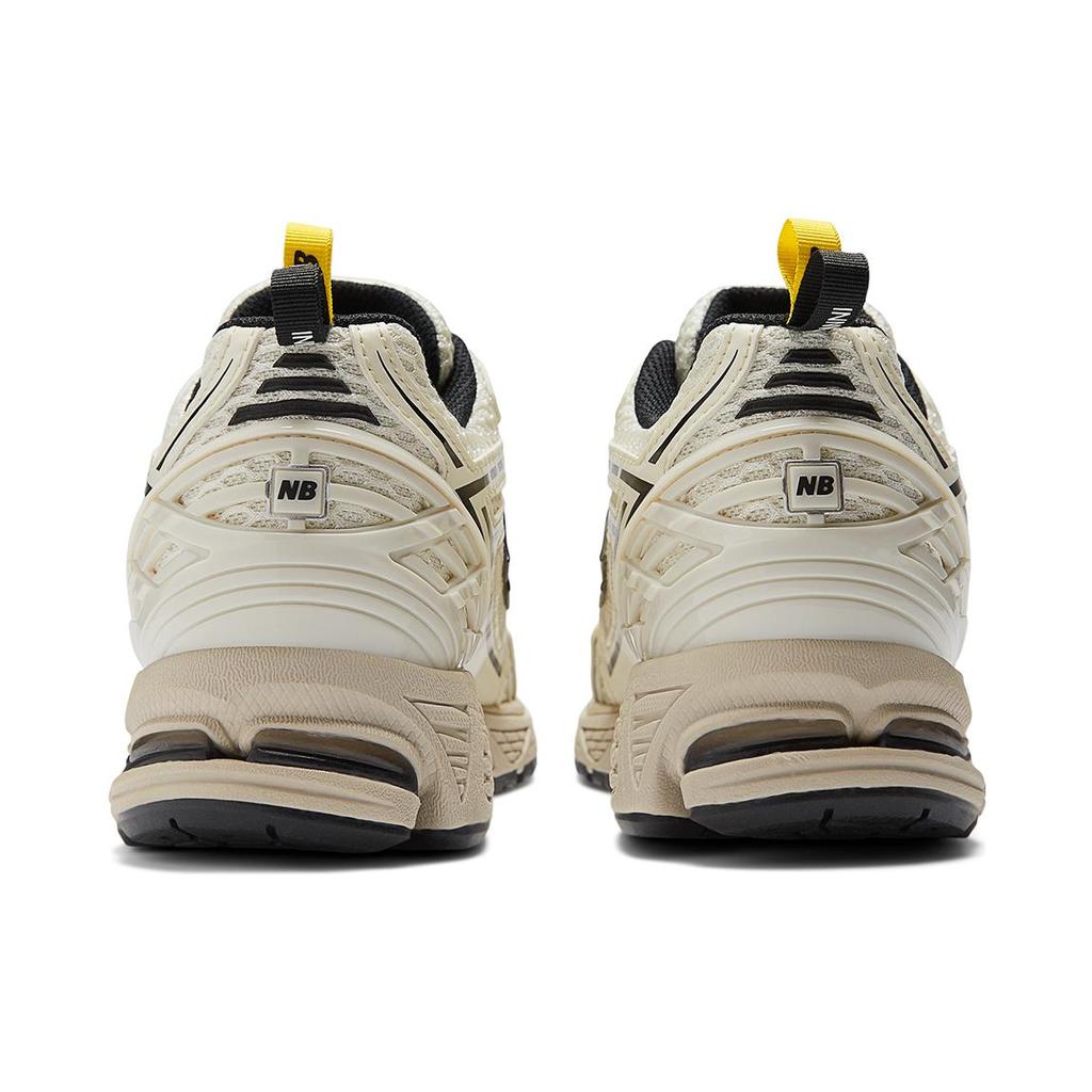 Nové New Balance 1906R Ganni Egret M1906RGG