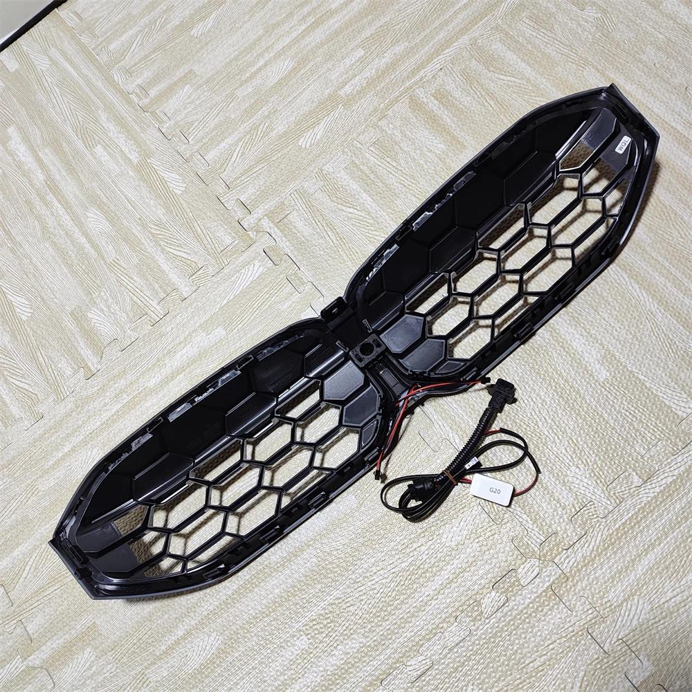 Front Kidney Diamond Grille Grill Center Grid Mesh With LED Light For BMW 3 Series G20 G21 M-Sport 320i 325i 330i LCI 2022-2024
