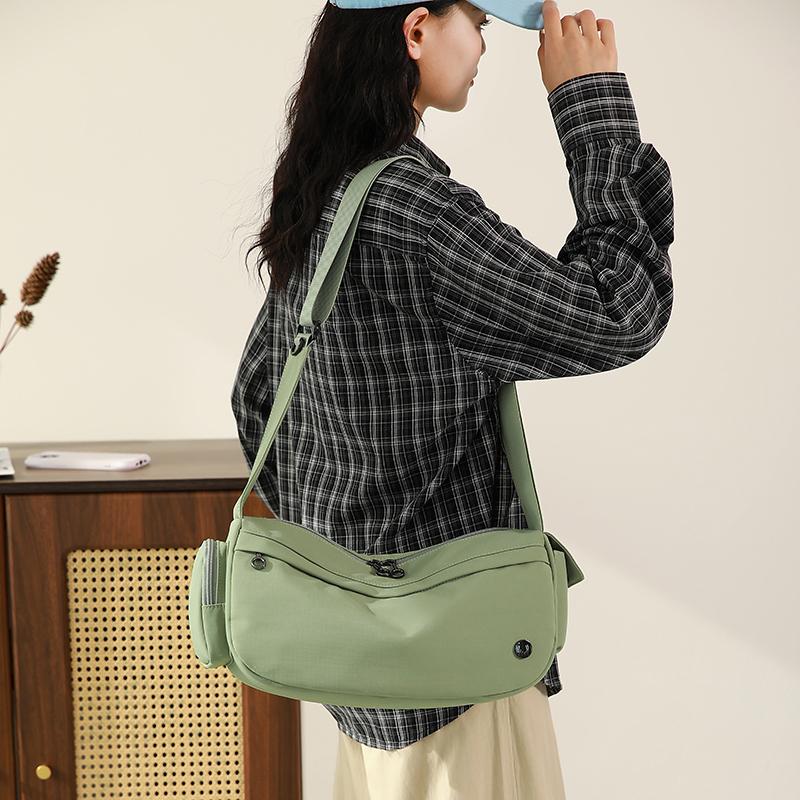 Tote Bag Lightweight Nylon Shoulder Bag Large Capacity Crossbody Bag