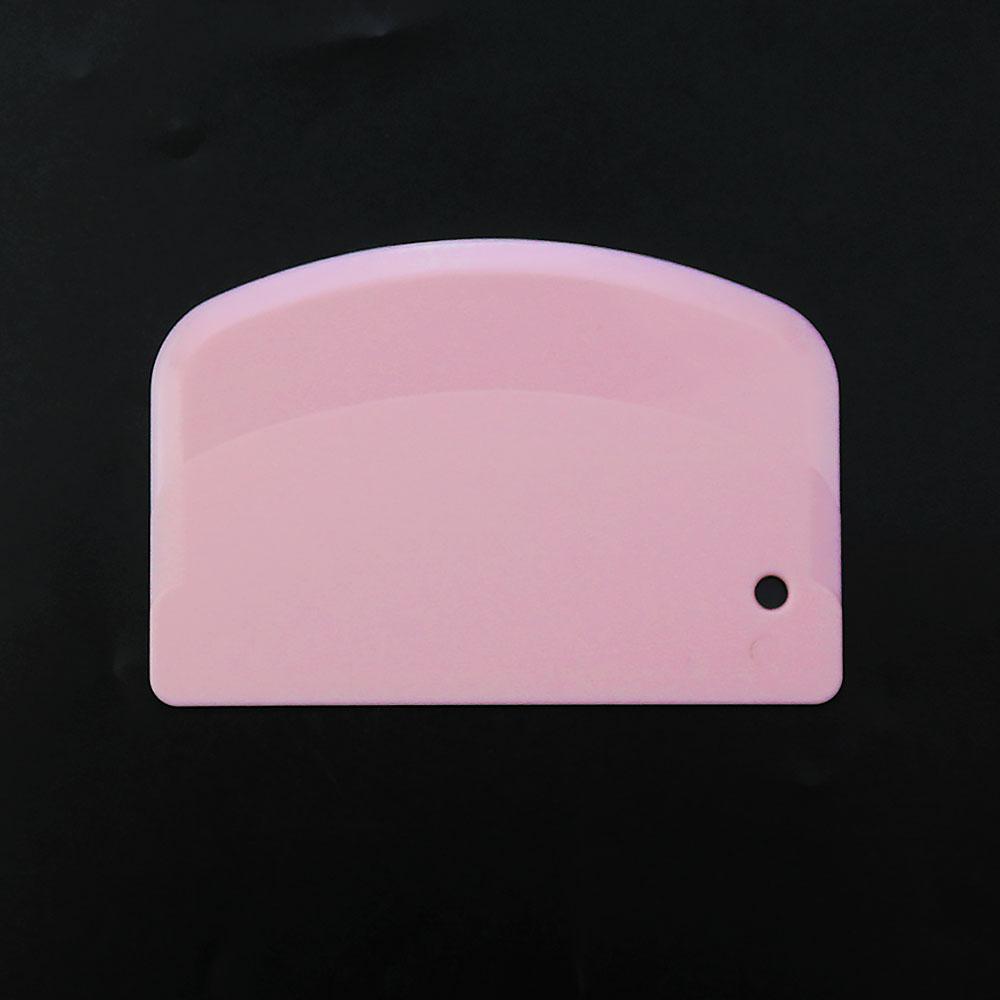 Silicone World Dough Scraper Cream Spatula Plastic Cutting Knife for Flour Pastries and Cakes Baking Tool Kitchen Accessories