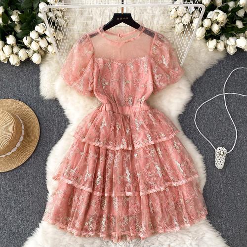 Summer Lace Hook Flower Embroidered Bubble Sleeve Dress for Womenfashion Slim Waist Dress Female A-line Cake Party Retro Dress