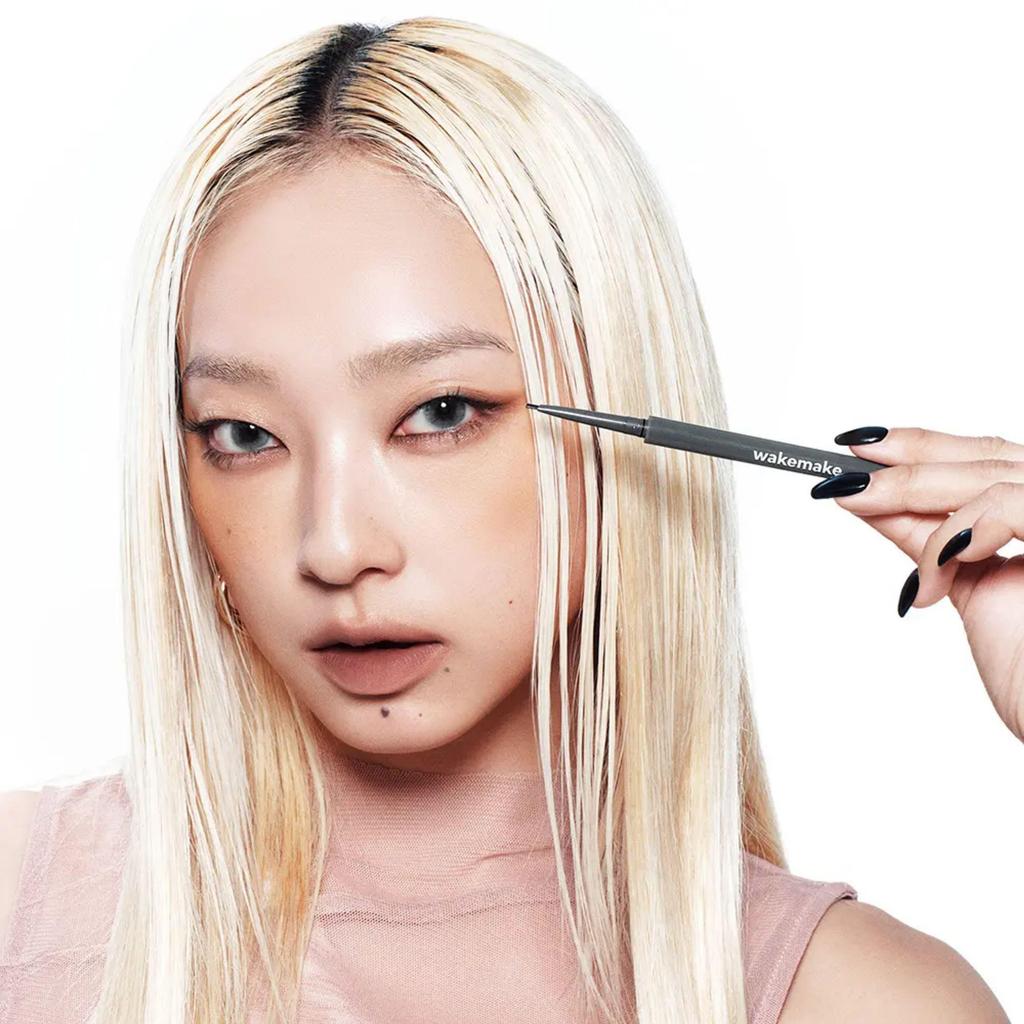 WAKEMAKE Lápis Delineador Real Defining 0,03g (8 cores)